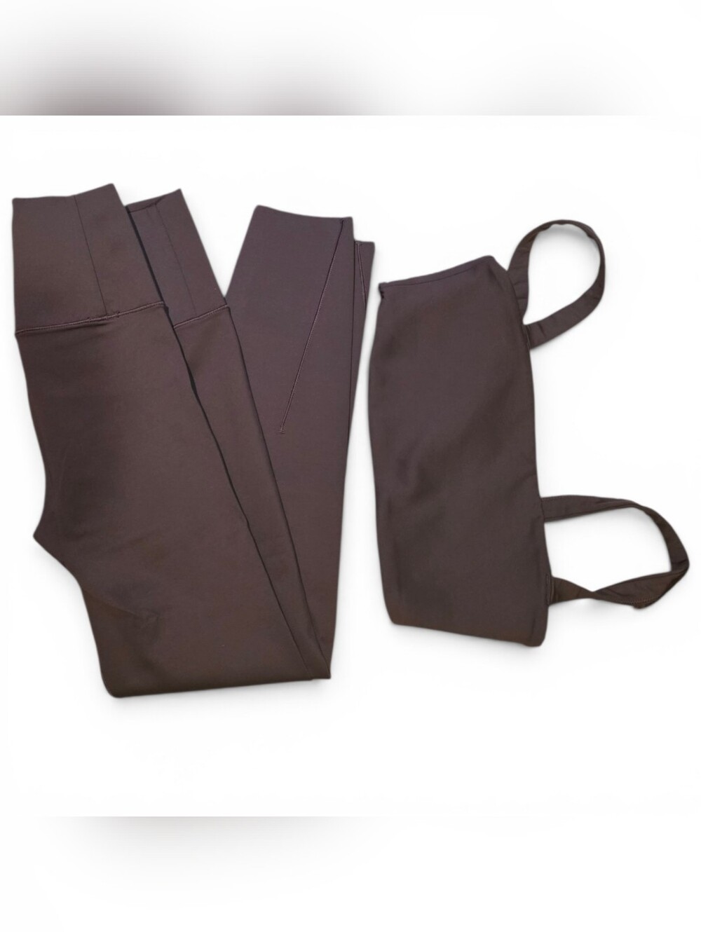 Vuori Evolve Legging And Bra Set